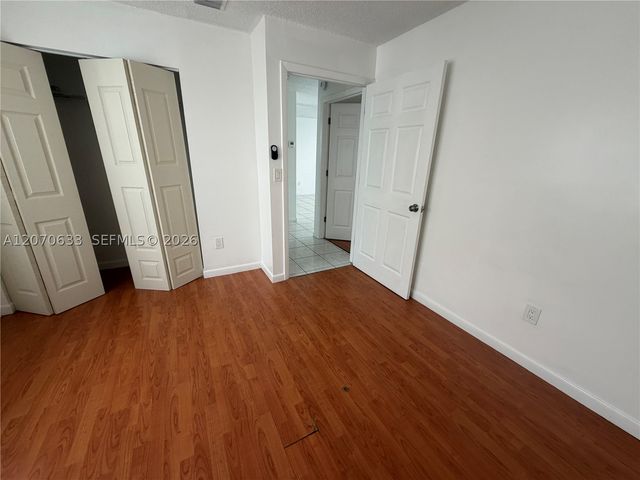 2224 Pierce St 26, Hollywood, FL 33020