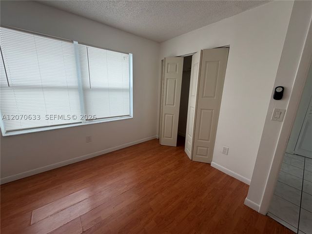2224 Pierce St 26, Hollywood, FL 33020
