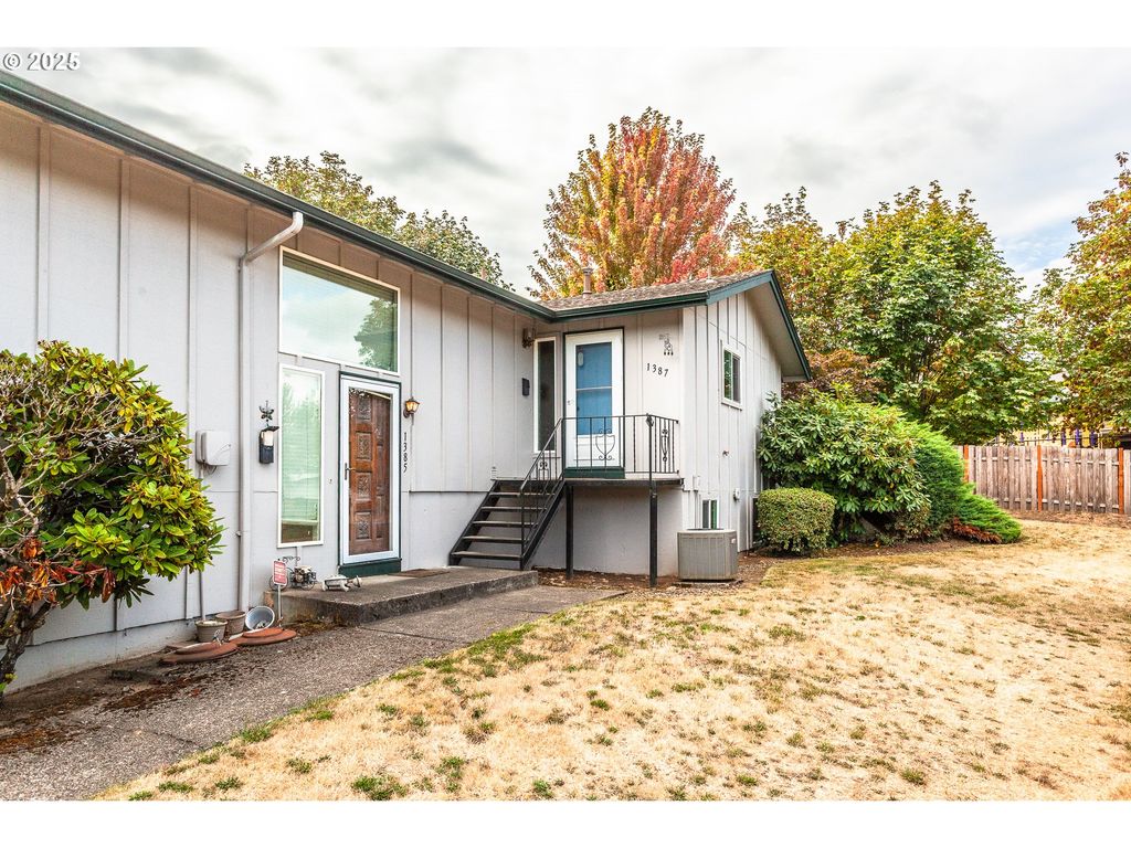 1387 Nw RIVERVIEW Ave, Gresham, OR 97030