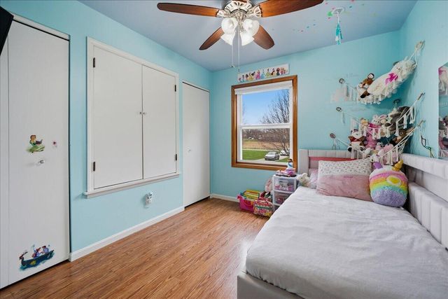 84 S 275 W, Valparaiso, IN 46385
