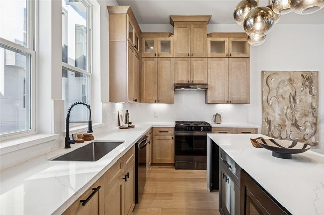 3008 Lamar Street, Houston, TX 77003