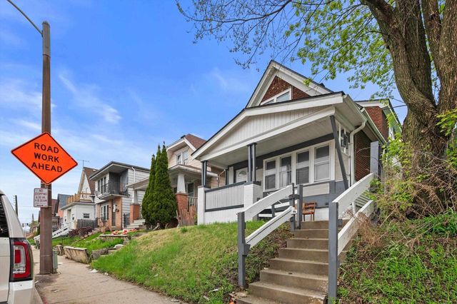1016 35th Street, Milwaukee, WI 53215