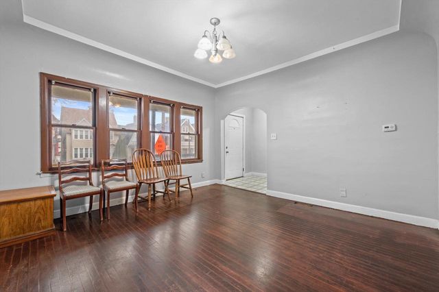 1016 35th Street, Milwaukee, WI 53215