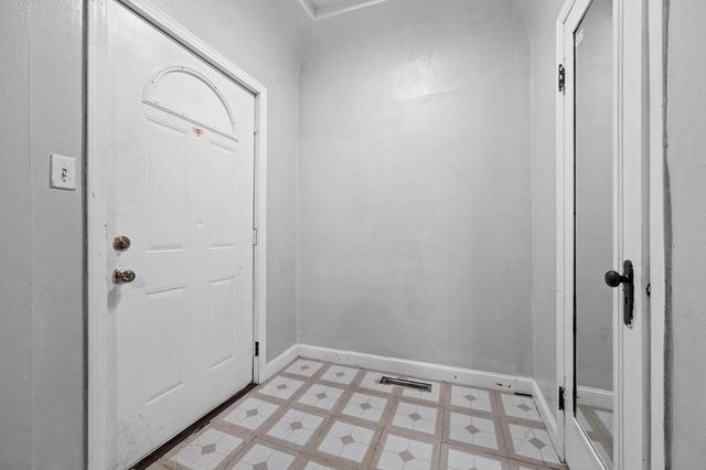 1016 35th Street, Milwaukee, WI 53215