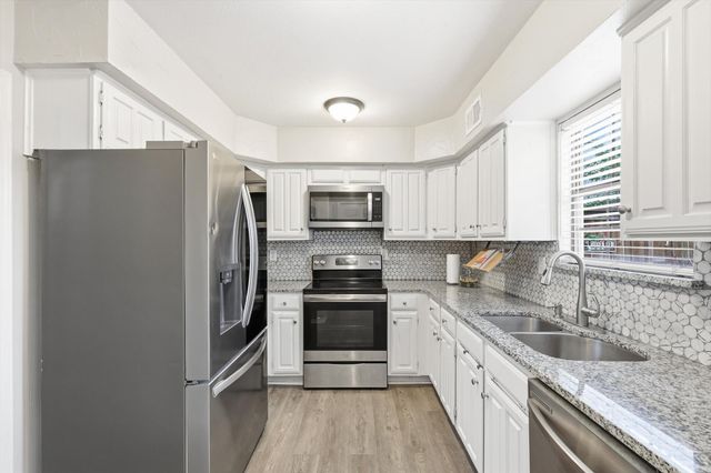 4020 Windhaven Lane, Dallas, TX 75287