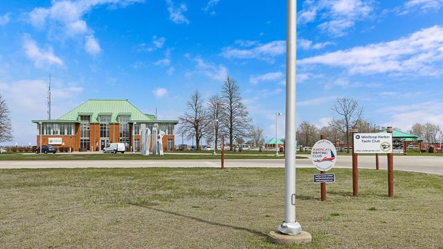 3416 Sarah Drive, Zion, IL 60099