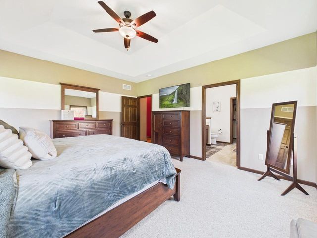 W272N387 Hilltop DRIVE, Waukesha, WI 53188