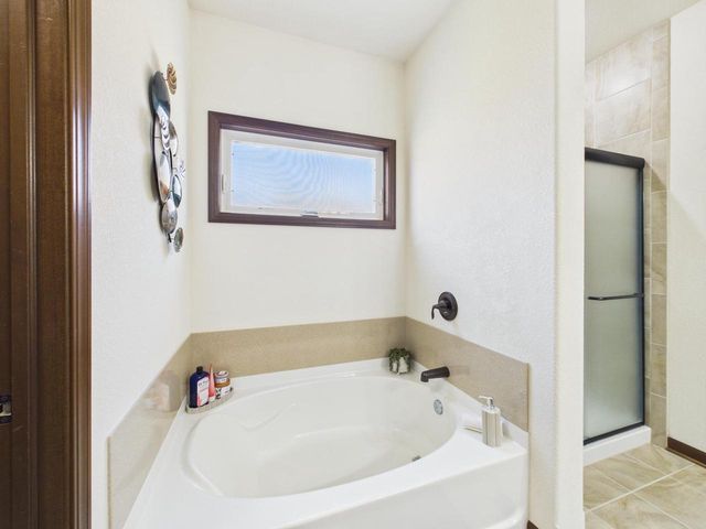 W272N387 Hilltop DRIVE, Waukesha, WI 53188