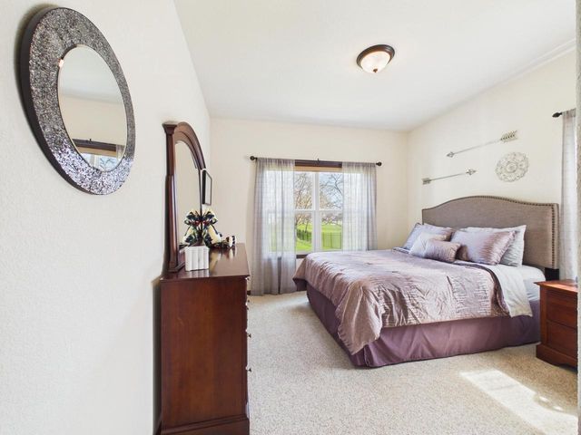 W272N387 Hilltop DRIVE, Waukesha, WI 53188