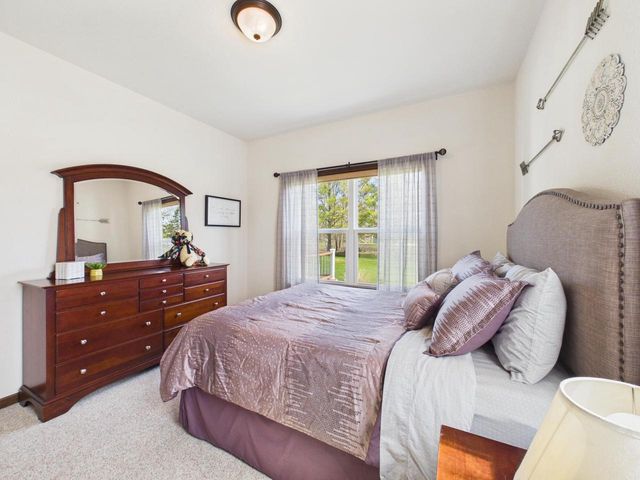 W272N387 Hilltop DRIVE, Waukesha, WI 53188