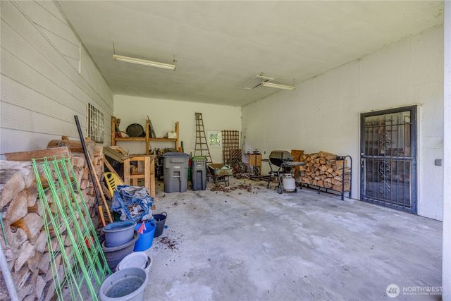 70 Starry Road, Sequim, WA 98382