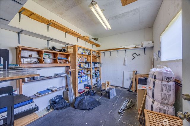 70 Starry Road, Sequim, WA 98382