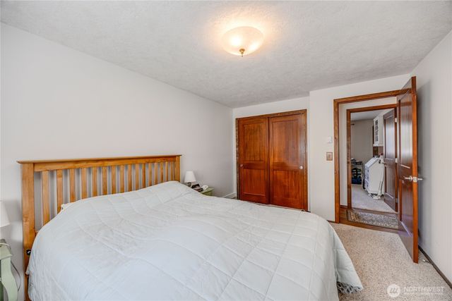 70 Starry Road, Sequim, WA 98382