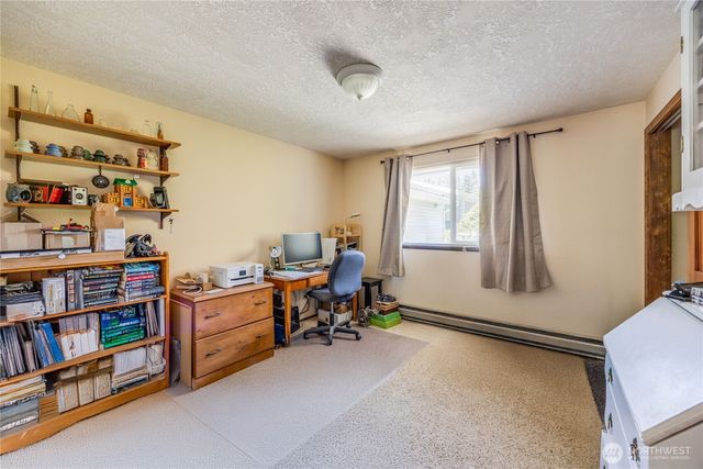 70 Starry Road, Sequim, WA 98382