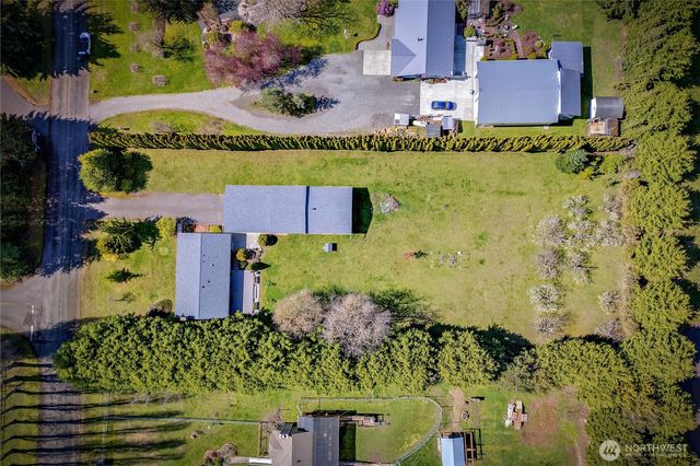 70 Starry Road, Sequim, WA 98382