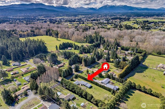 70 Starry Road, Sequim, WA 98382