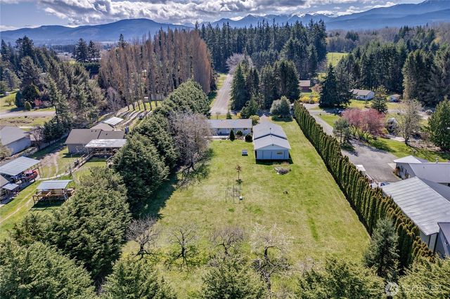 70 Starry Road, Sequim, WA 98382