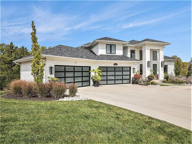 21384 W 93 Court, Lenexa, KS 66220