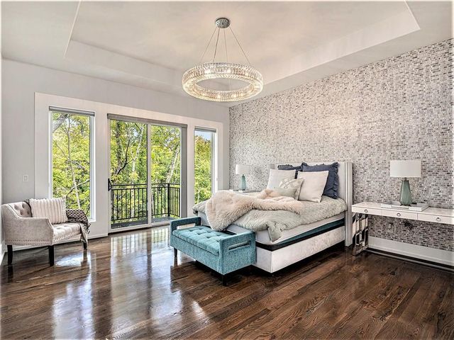 21384 W 93 Court, Lenexa, KS 66220