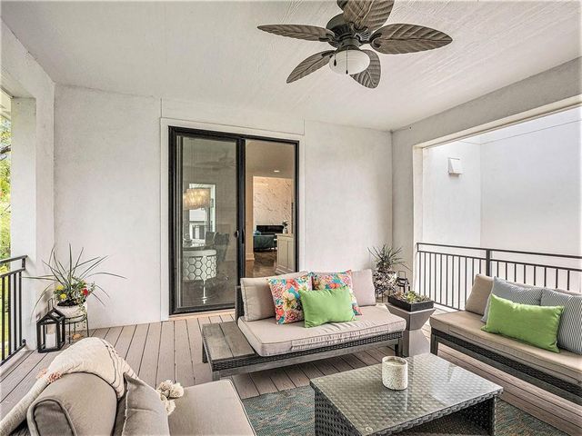 21384 W 93 Court, Lenexa, KS 66220