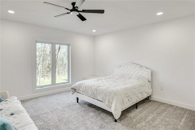 21384 W 93 Court, Lenexa, KS 66220