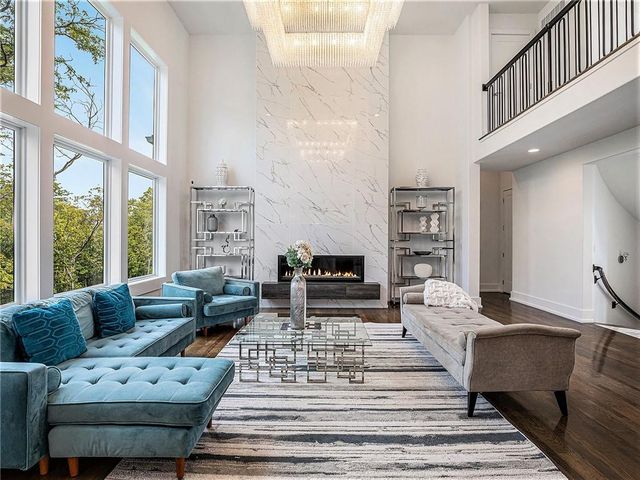 21384 W 93 Court, Lenexa, KS 66220