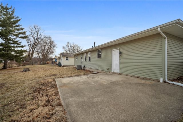 15 Brookwood Drive, Normal, IL 61761