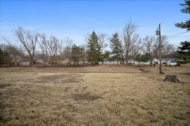 15 Brookwood Drive, Normal, IL 61761