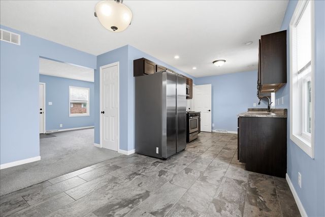 15 Brookwood Drive, Normal, IL 61761