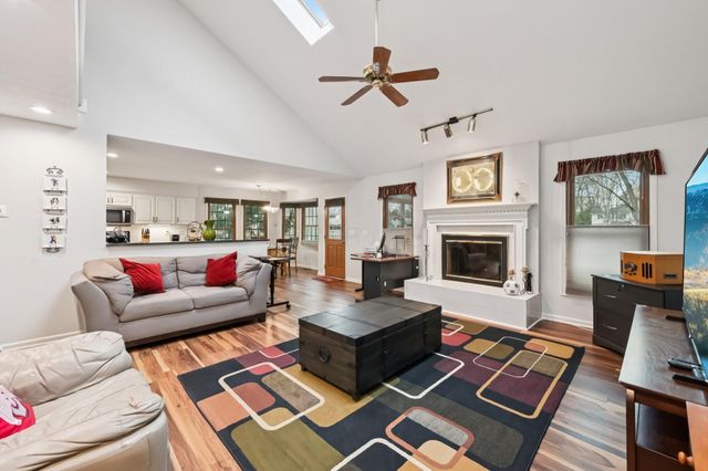 8245 Markhaven Court, Columbus, OH 43235