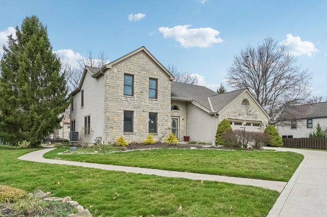 8245 Markhaven Court, Columbus, OH 43235
