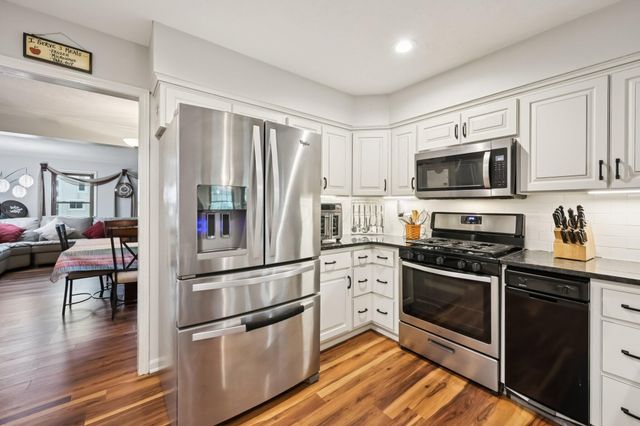 8245 Markhaven Court, Columbus, OH 43235