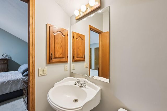 8245 Markhaven Court, Columbus, OH 43235