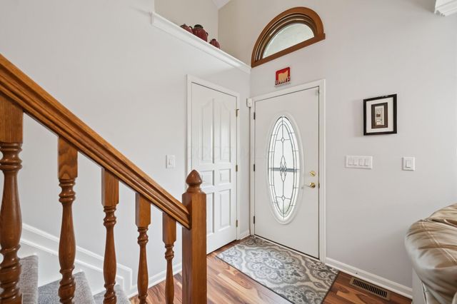 8245 Markhaven Court, Columbus, OH 43235