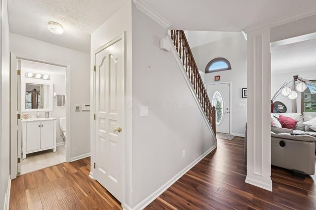 8245 Markhaven Court, Columbus, OH 43235