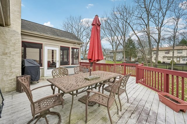 8245 Markhaven Court, Columbus, OH 43235