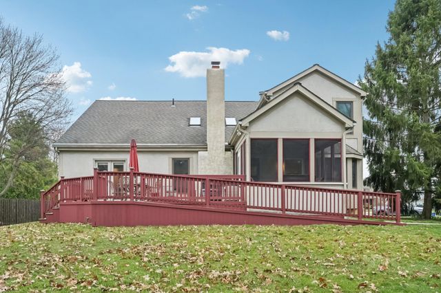 8245 Markhaven Court, Columbus, OH 43235