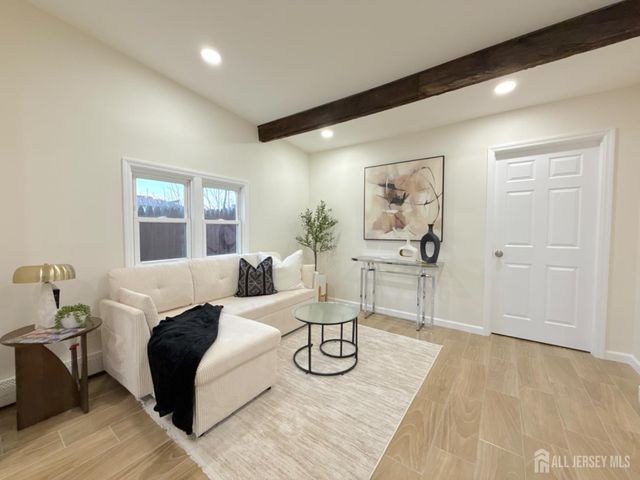 6 fitch Street, Carteret, NJ 07008