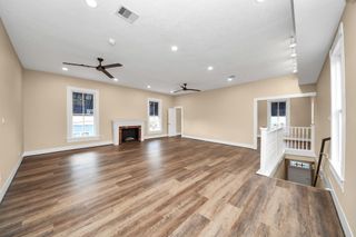 223 W Main Street 1/2, La Porte, TX 77571