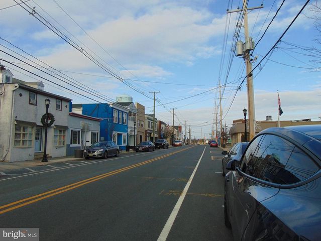 185 BROADWAY, Westville, NJ 08093