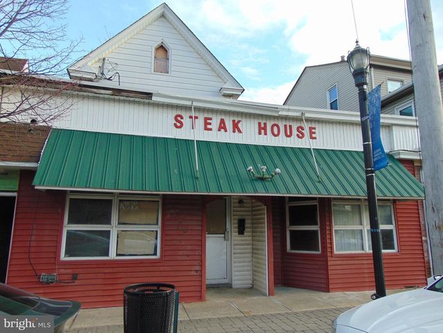 185 BROADWAY, Westville, NJ 08093