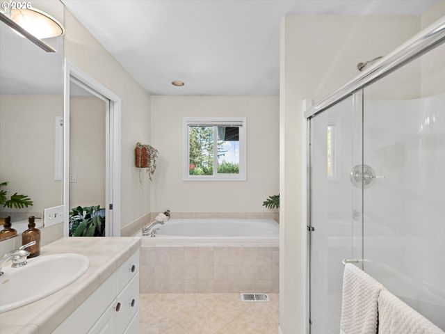 12985 Sw 135TH Ave, Portland, OR 97223