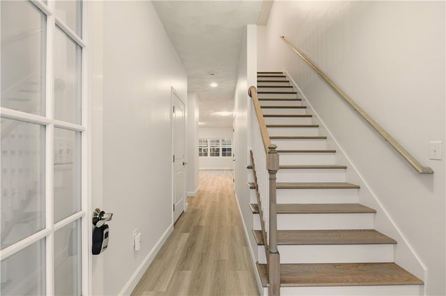 47 Windsor Road, Cranston, RI 02905