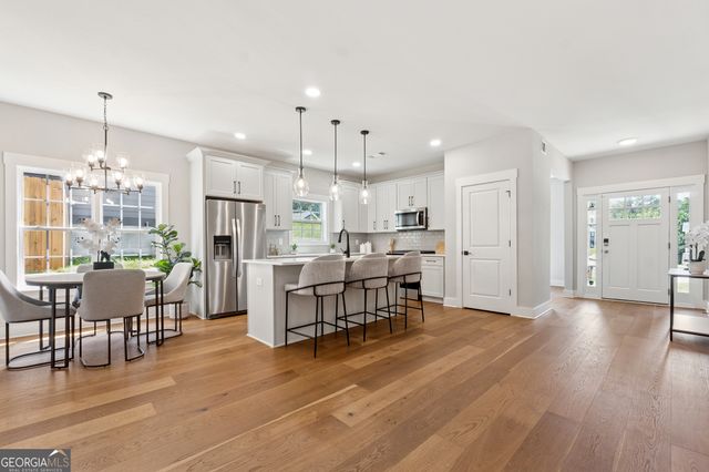 2428 Mills Bend, Decatur, GA 30034