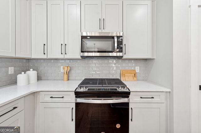 2428 Mills Bend, Decatur, GA 30034