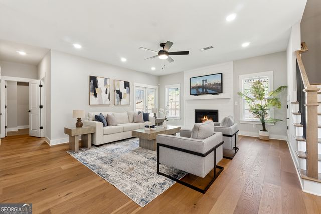 2428 Mills Bend, Decatur, GA 30034