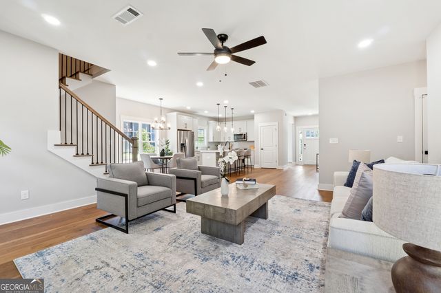 2428 Mills Bend, Decatur, GA 30034