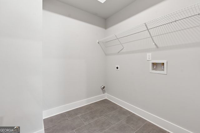 2428 Mills Bend, Decatur, GA 30034