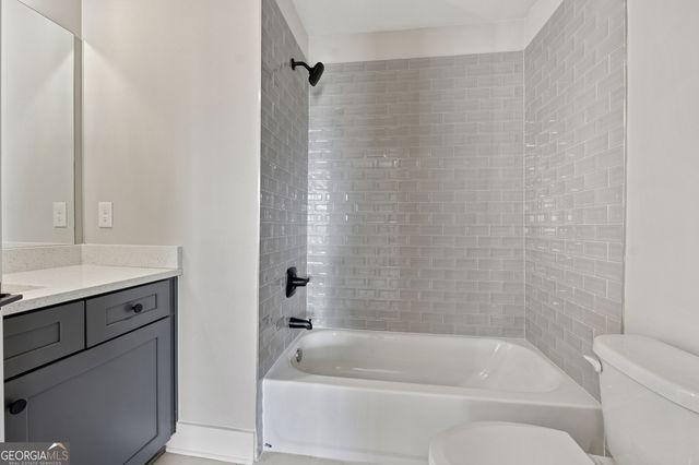 2428 Mills Bend, Decatur, GA 30034