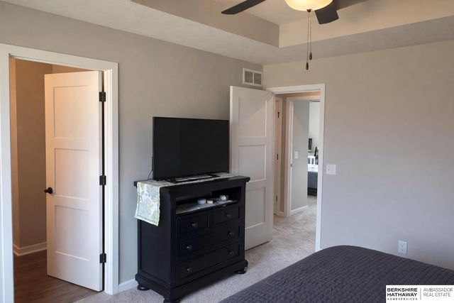 14701 S 17th Street, Bellevue, NE 68123